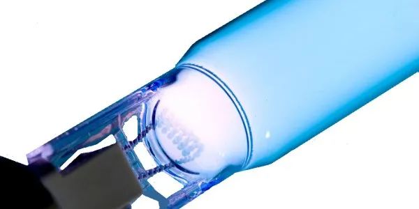 UV光源對(duì)固化性能有何影響？