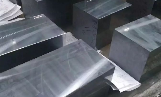 膠粘劑在光伏產(chǎn)業(yè)中不可不知的5大應(yīng)用
